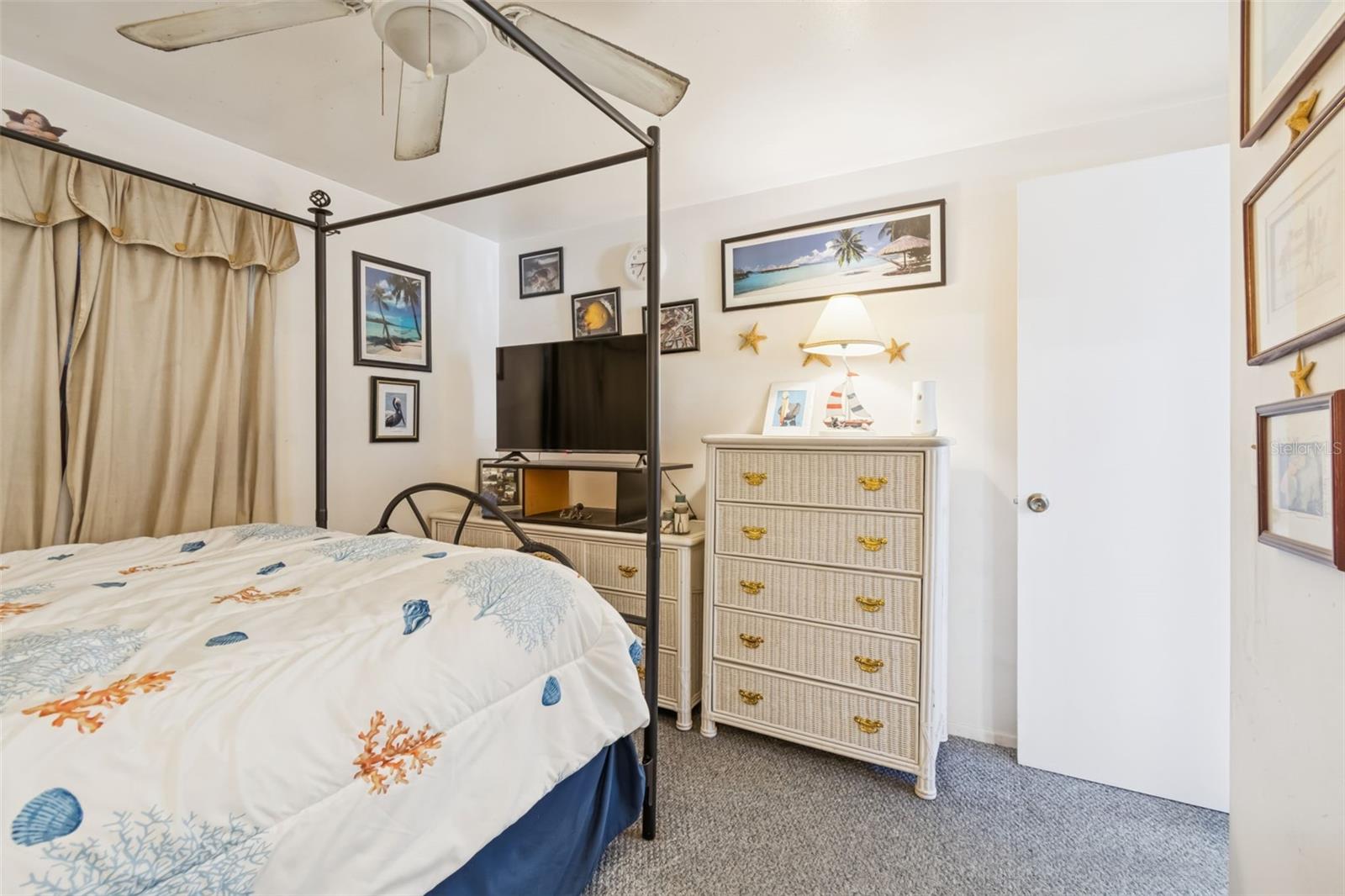 Image 39 of 71 For 6503 Amundson Court