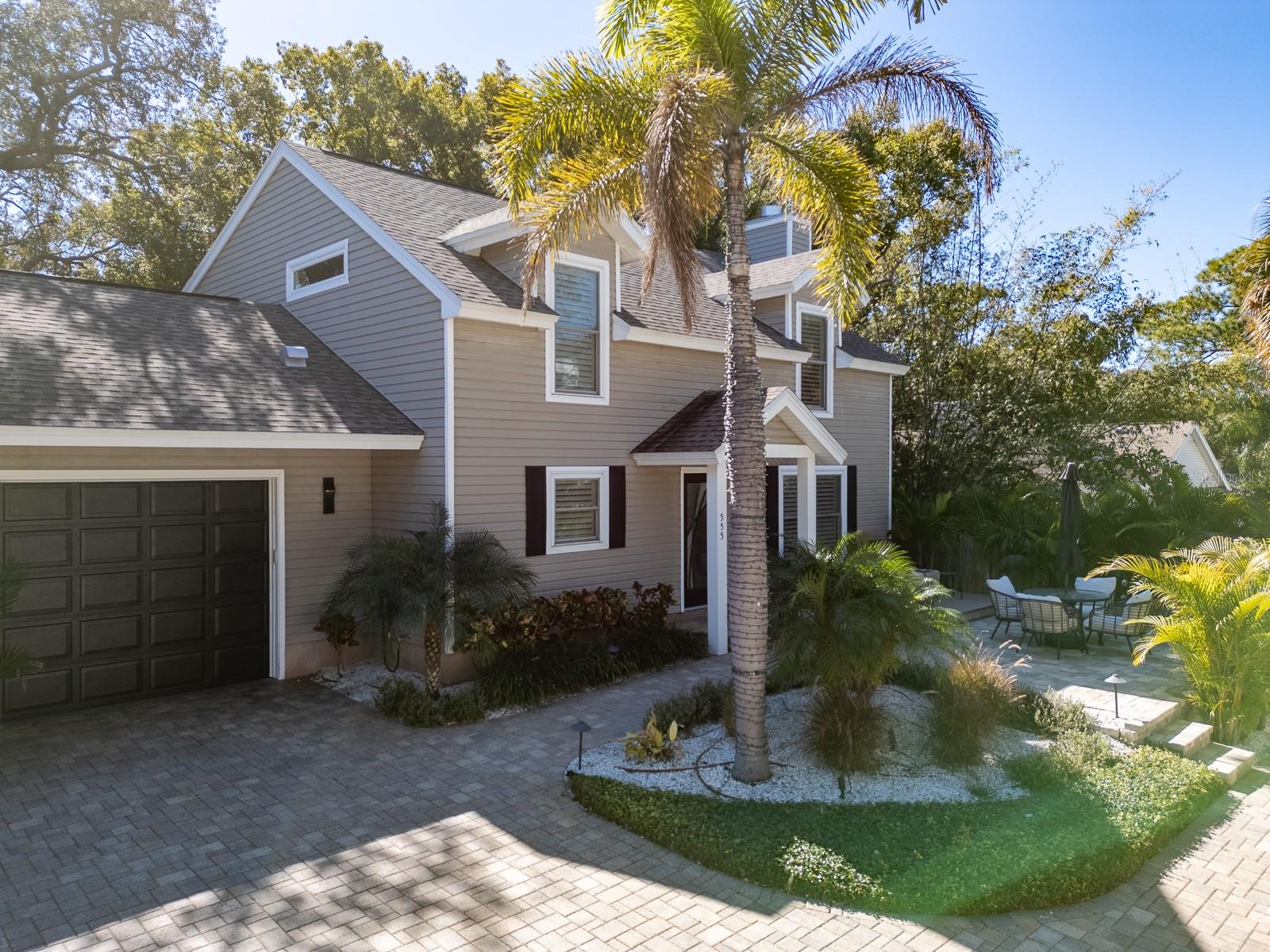 Image 58 of 89 For 557 Florida Avenue