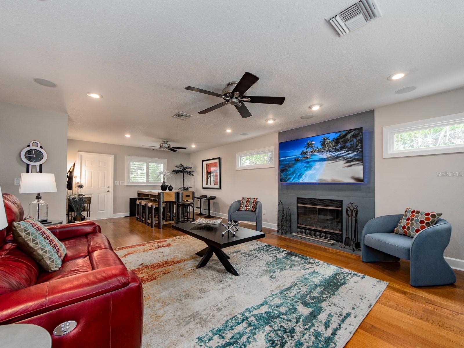 Image 68 of 89 For 557 Florida Avenue