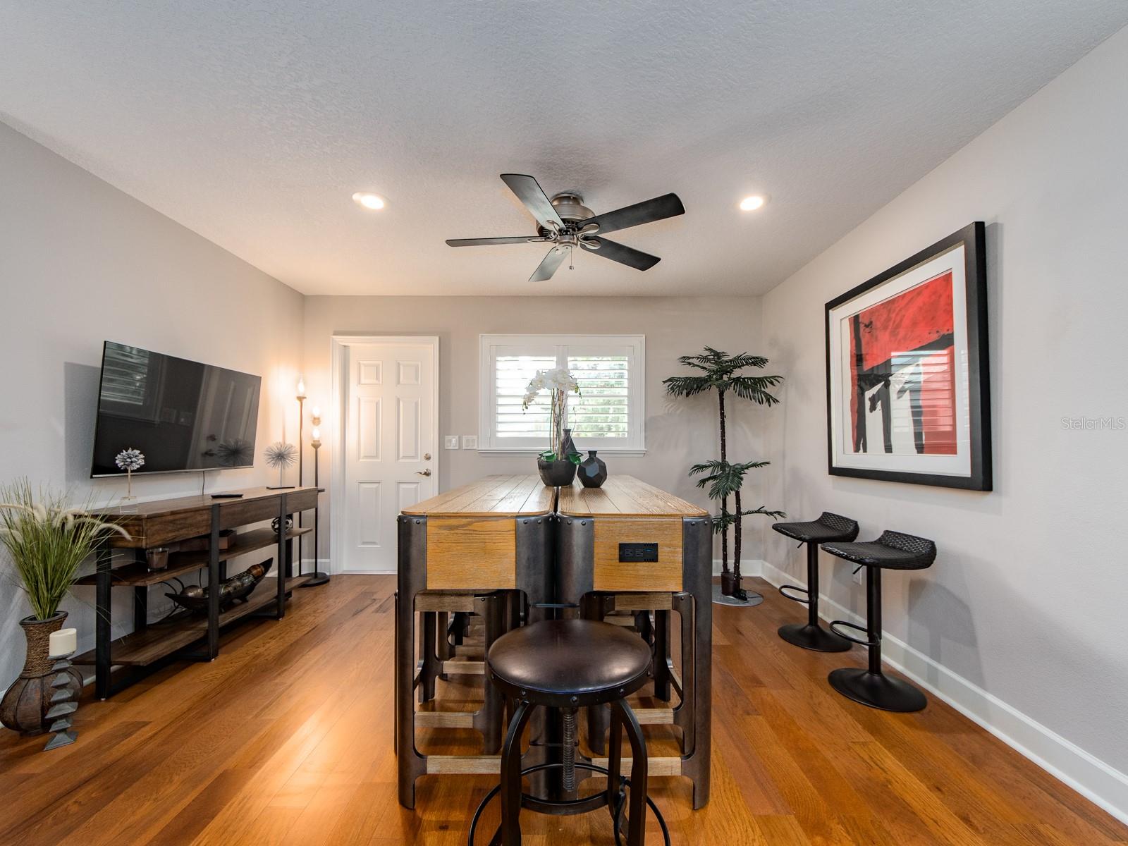 Image 70 of 89 For 557 Florida Avenue