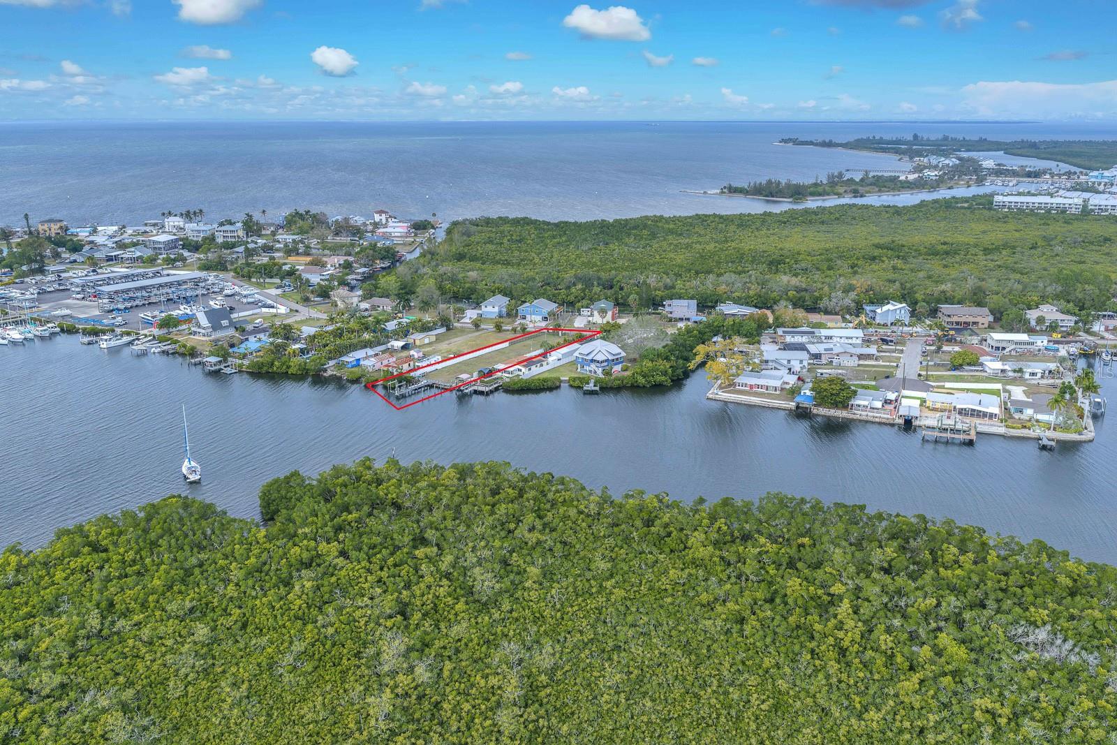 Image 23 of 23 For 3304 Shell Point Road