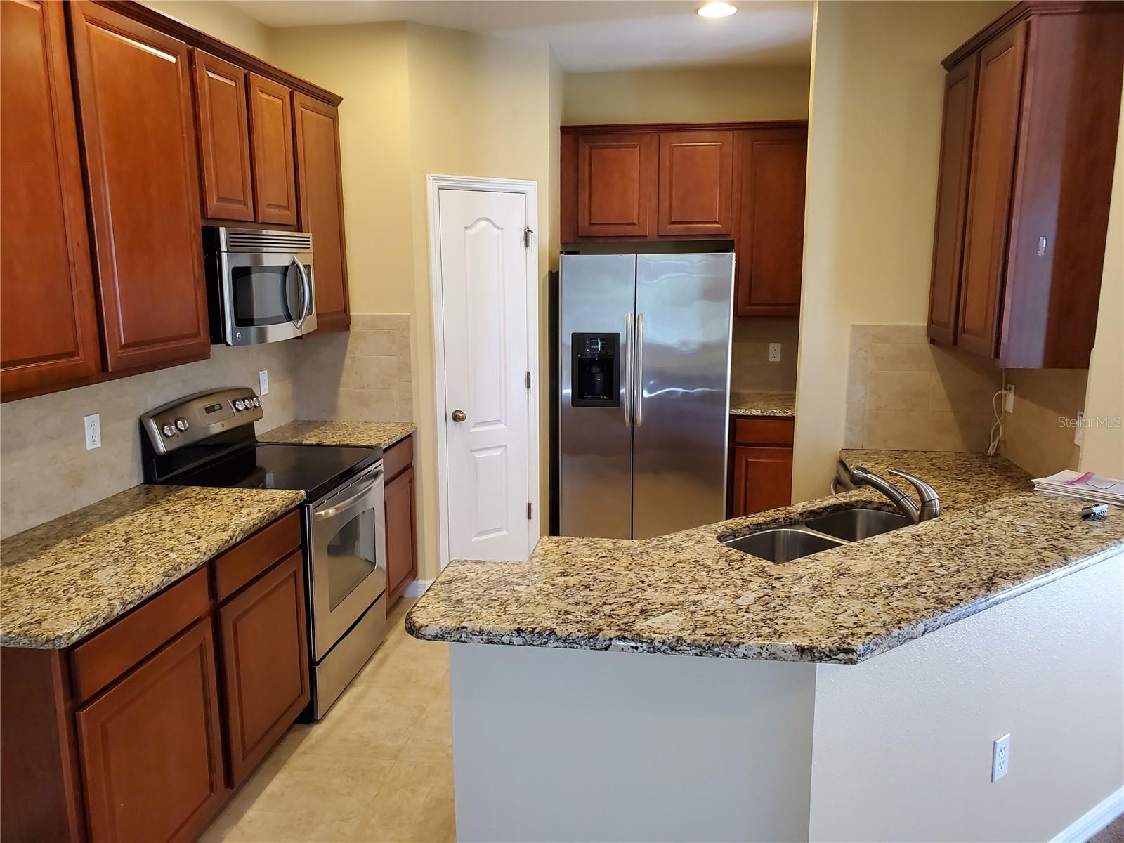 Image 4 of 18 For 7001 Interbay Boulevard 324