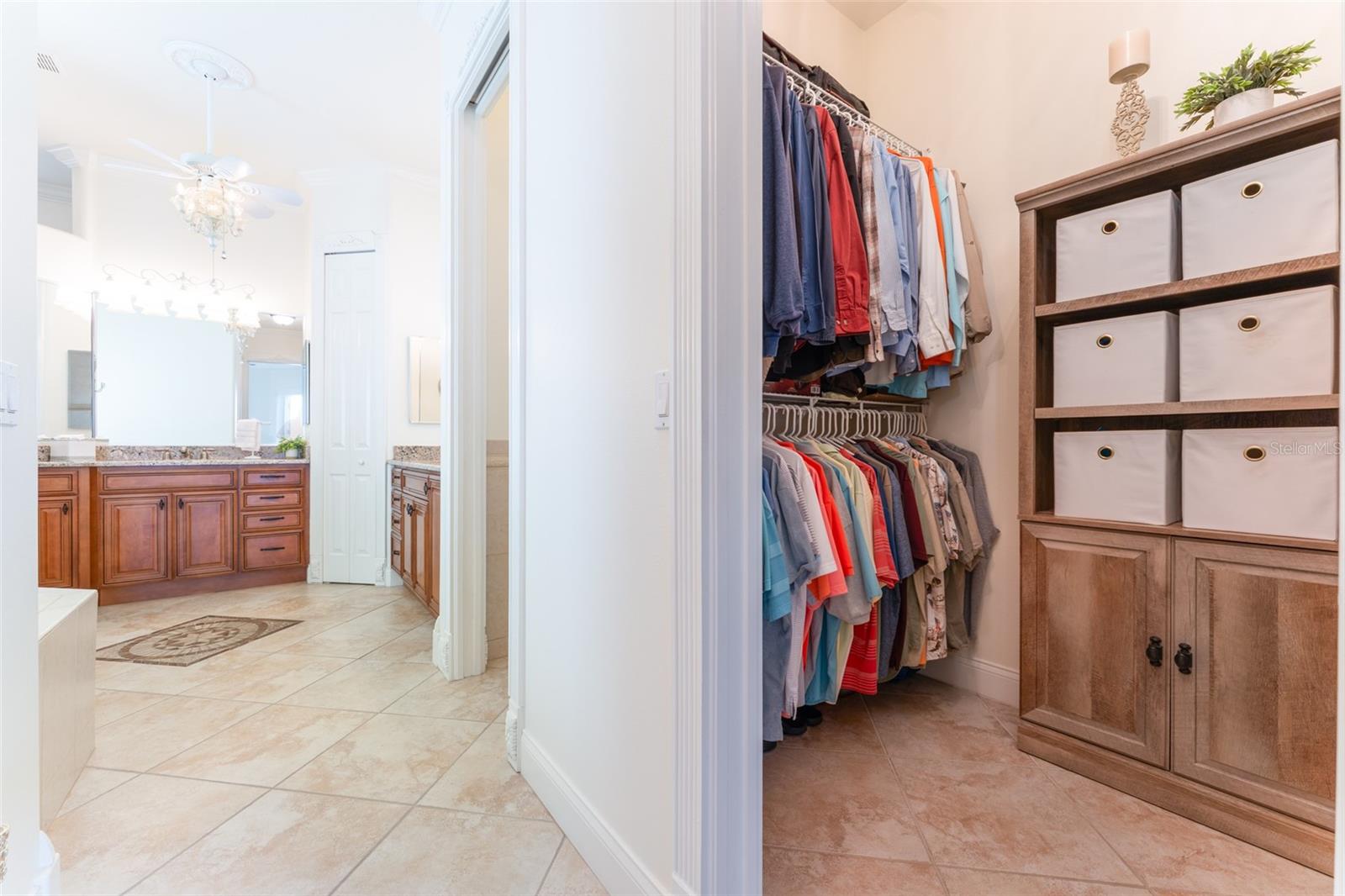 Image 27 of 98 For 10544 Poughkeepsie Circle