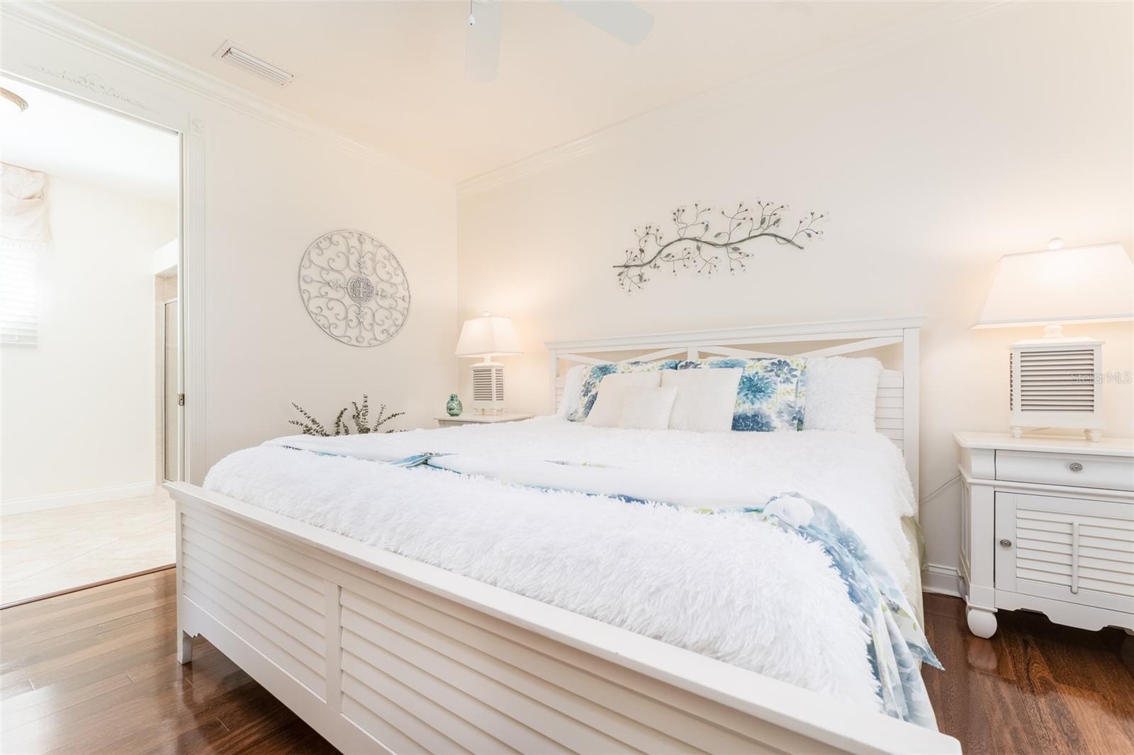 Image 45 of 98 For 10544 Poughkeepsie Circle