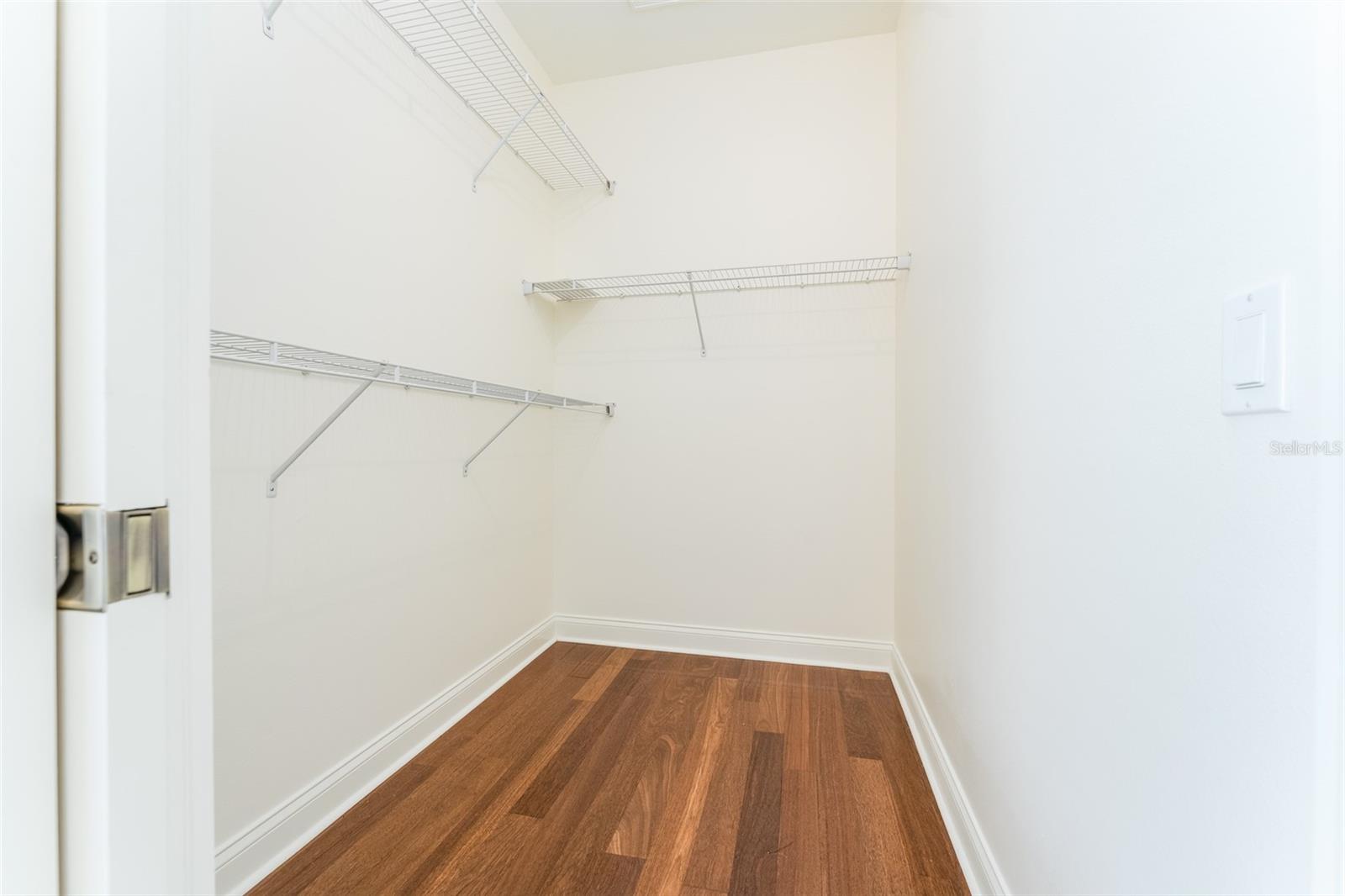 Image 46 of 98 For 10544 Poughkeepsie Circle