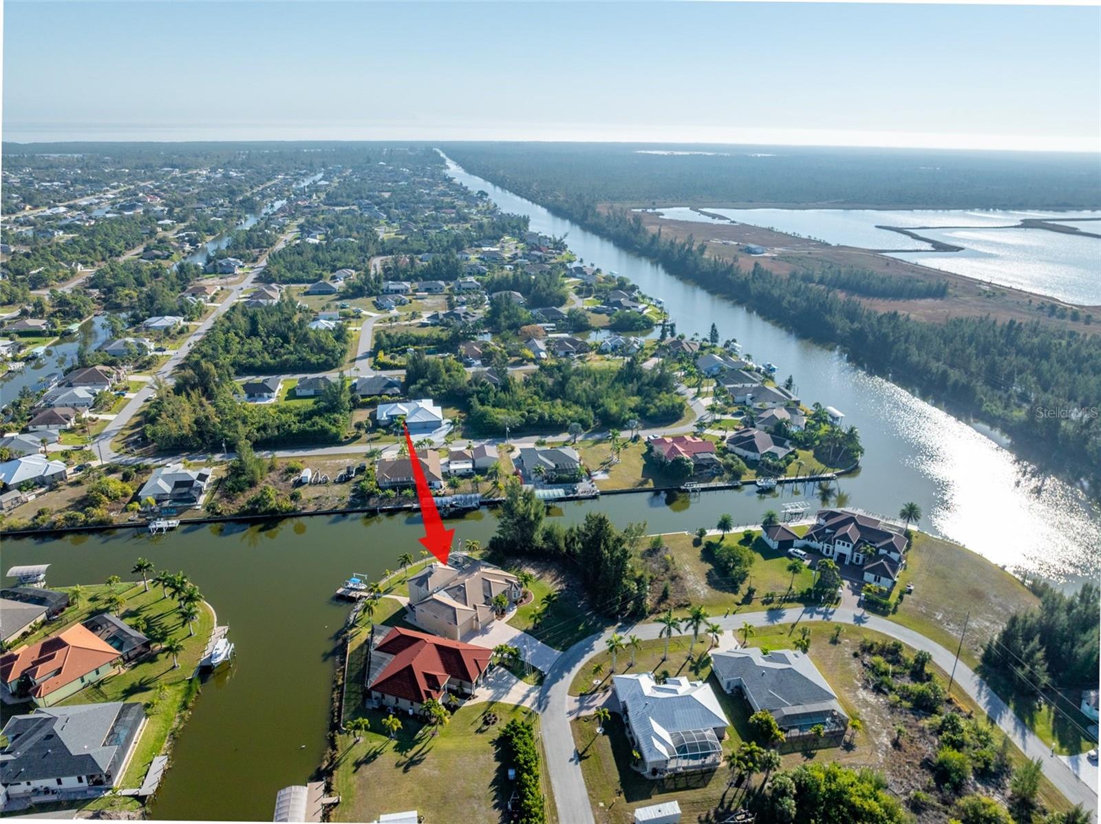 Image 6 of 98 For 10544 Poughkeepsie Circle