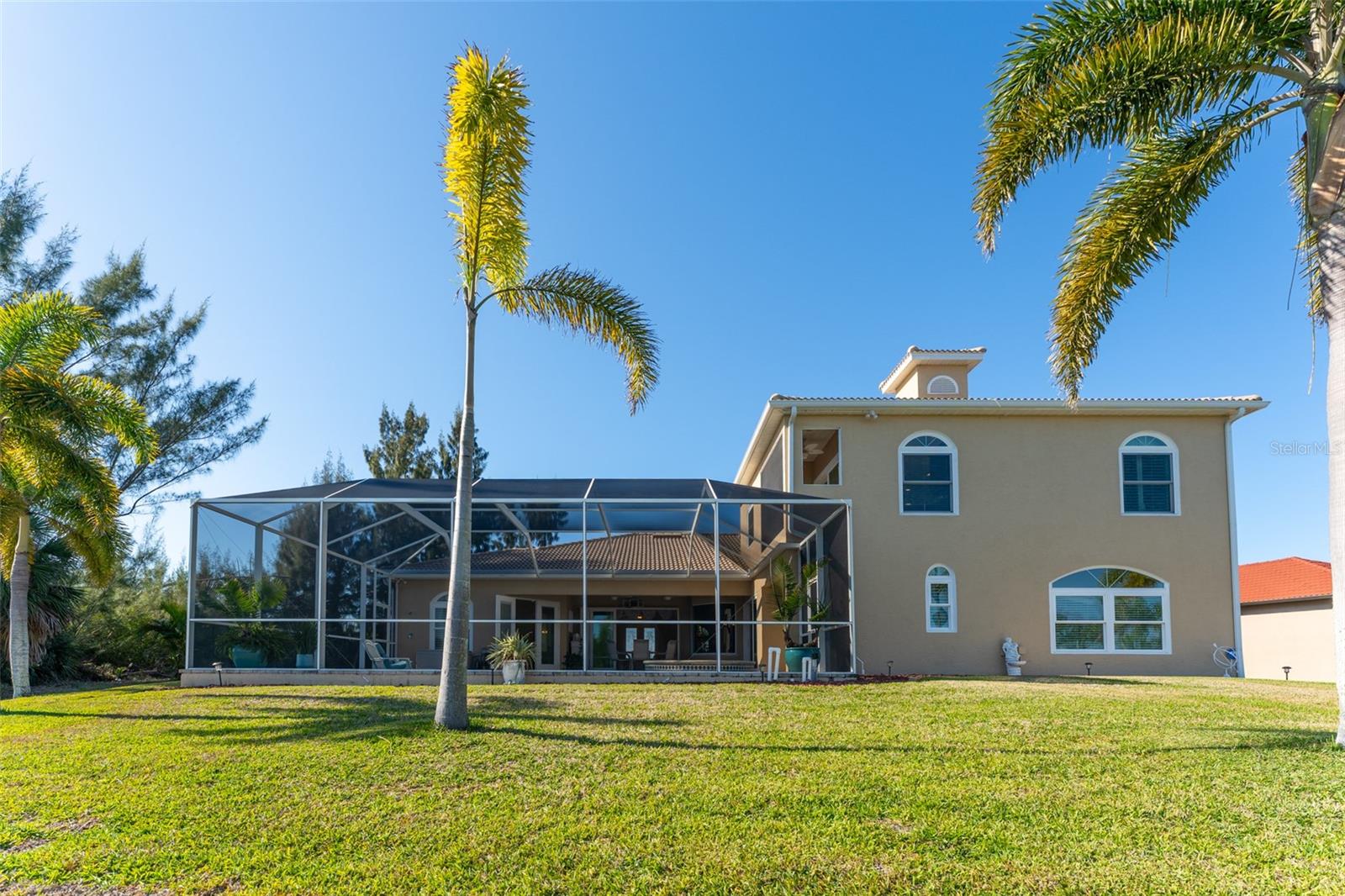 Image 72 of 98 For 10544 Poughkeepsie Circle