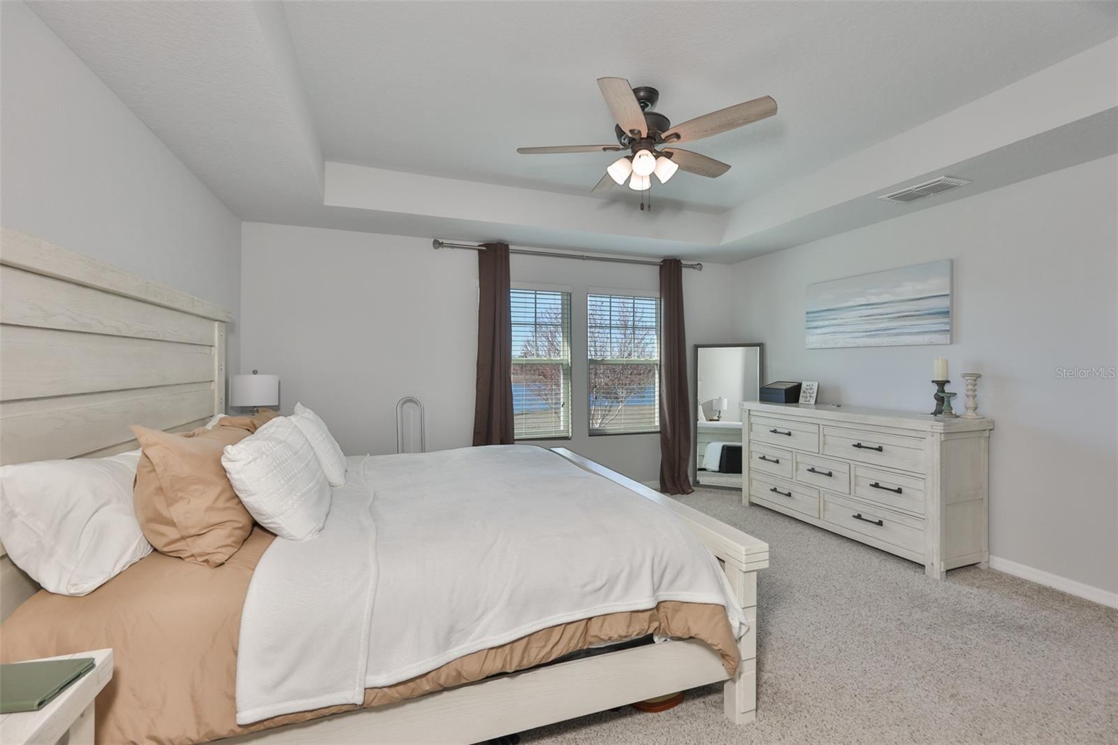 Listing photo id 16 for 7204 Paradiso Drive