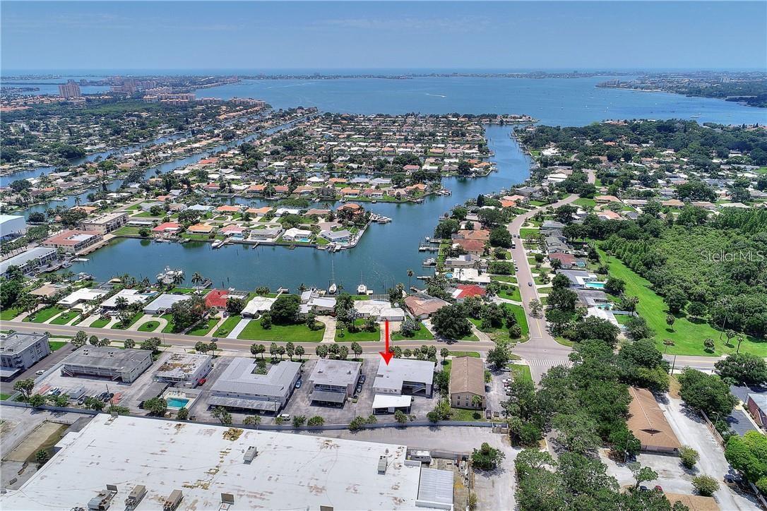 Image 20 of 33 For 4250 37th Street S 3