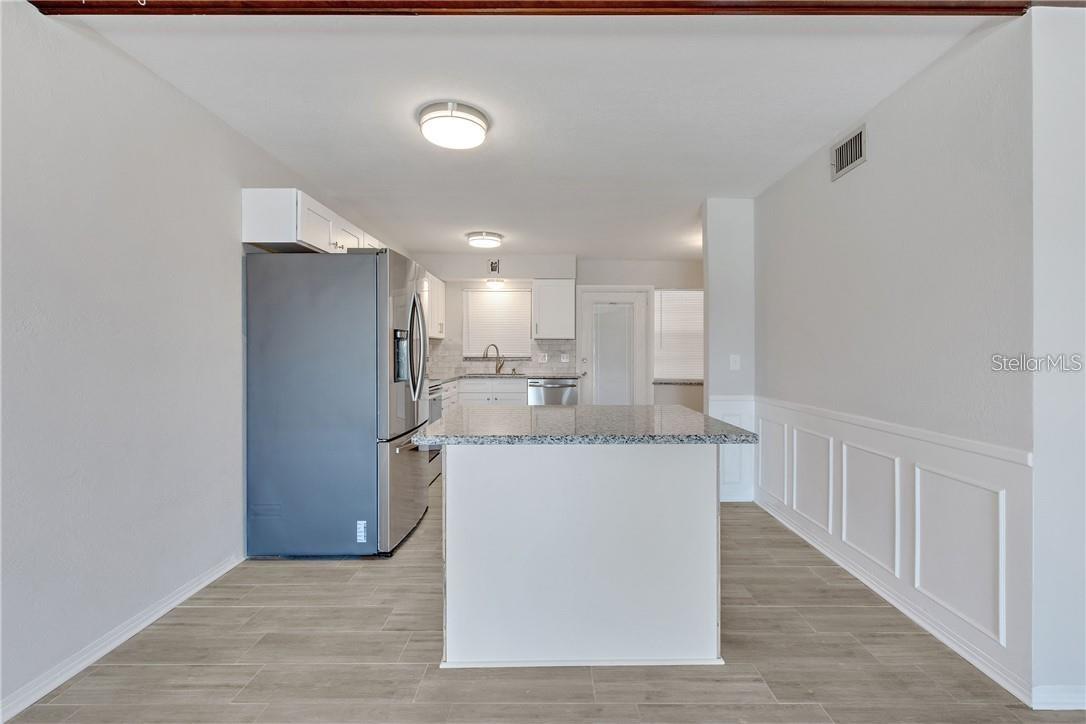 Image 8 of 33 For 4250 37th Street S 3