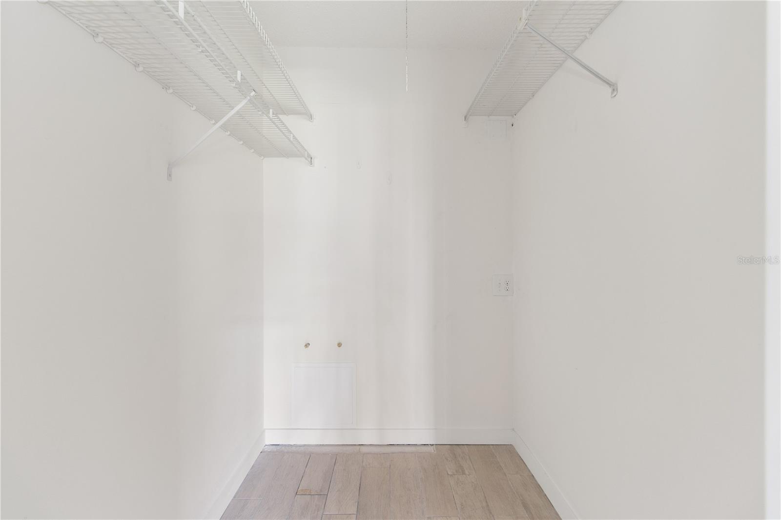 Image 10 of 22 For 4805 Alt 19  113