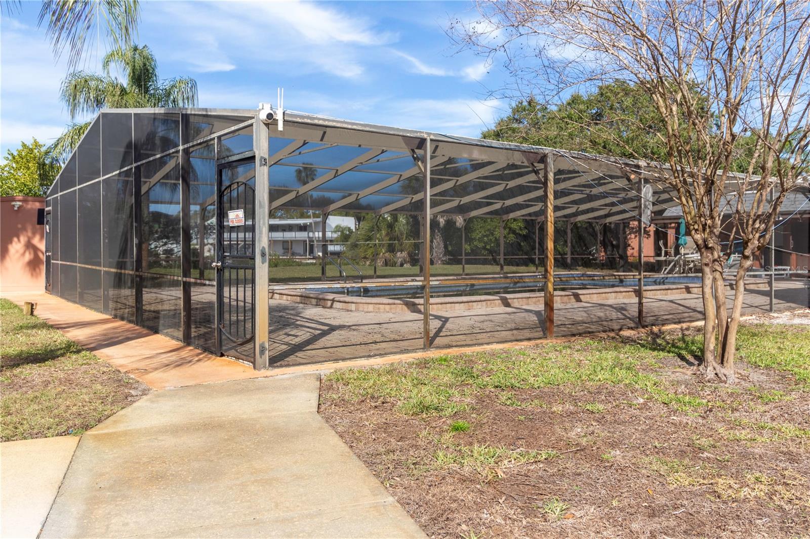 Image 19 of 22 For 4805 Alt 19  113