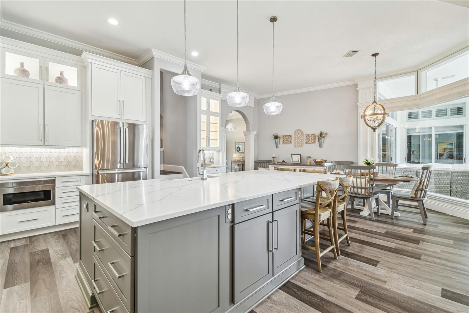 Image 2 of 100 For 9105 Woodridge Run Drive