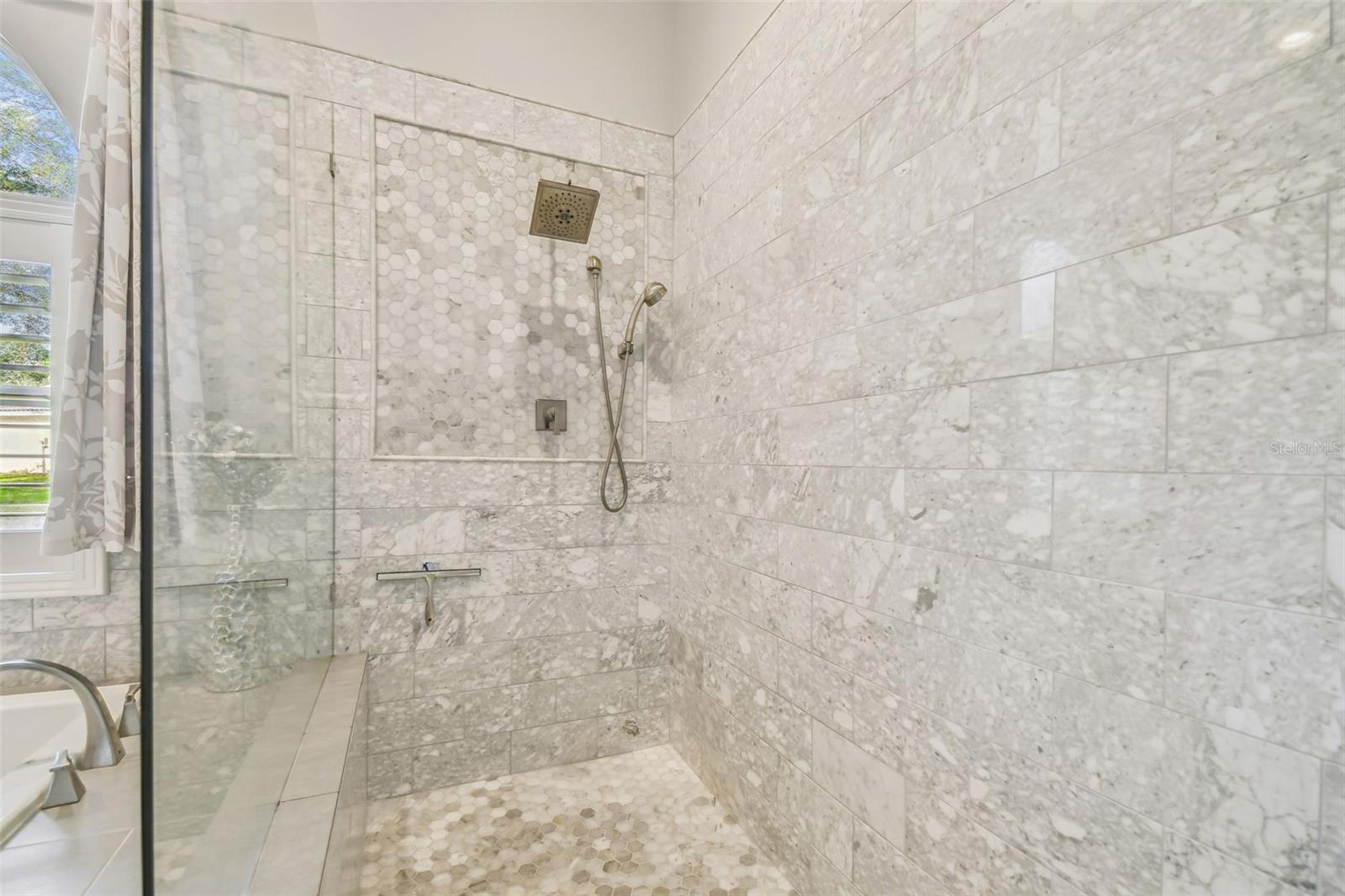 Image 22 of 100 For 9105 Woodridge Run Drive