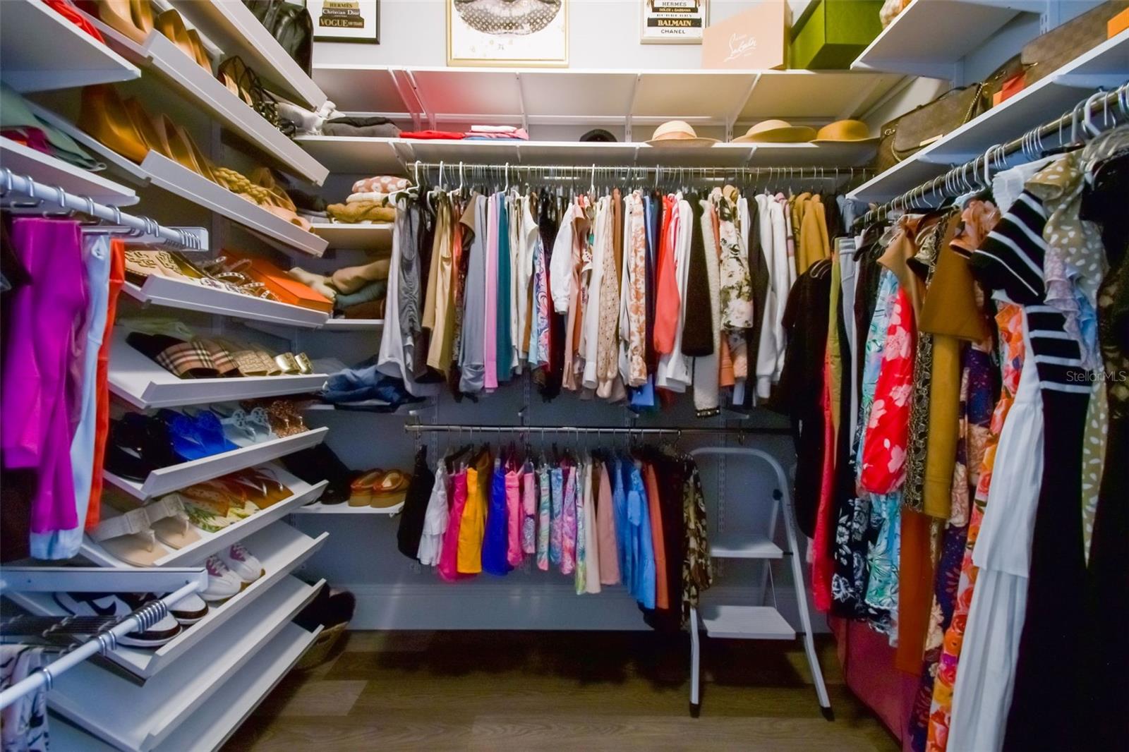 Image 25 of 100 For 9105 Woodridge Run Drive