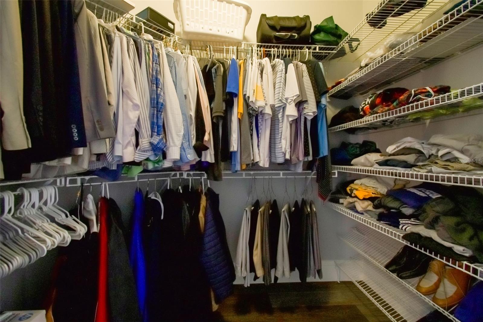 Image 26 of 100 For 9105 Woodridge Run Drive