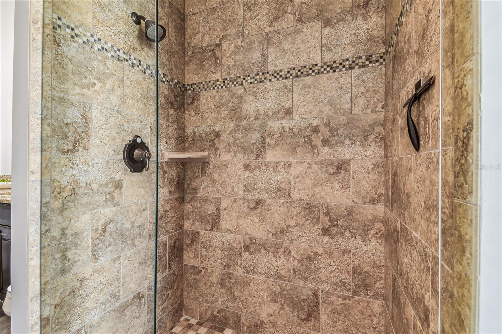 Image 45 of 100 For 9105 Woodridge Run Drive