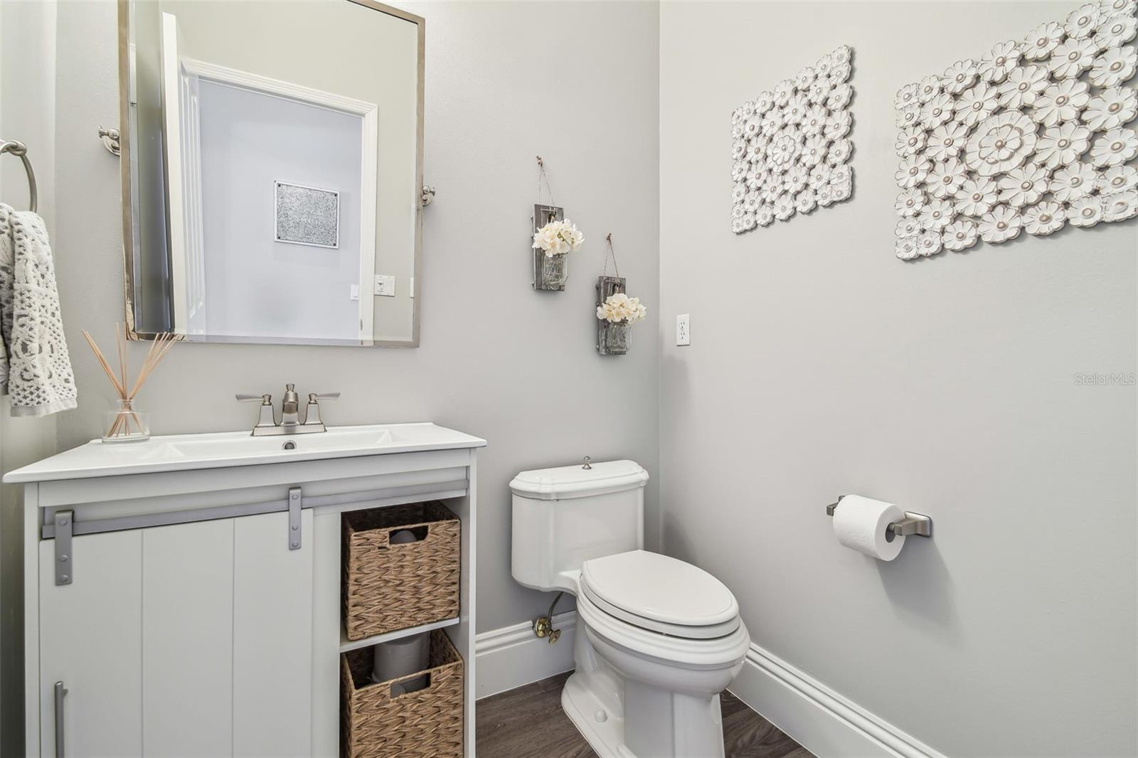 Image 52 of 100 For 9105 Woodridge Run Drive