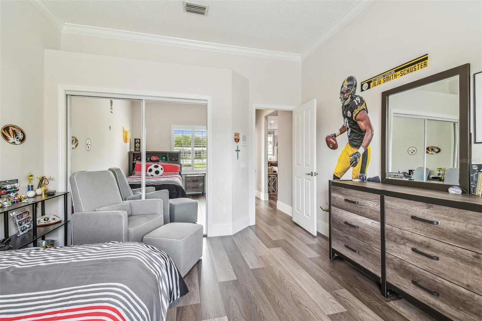 Image 59 of 100 For 9105 Woodridge Run Drive