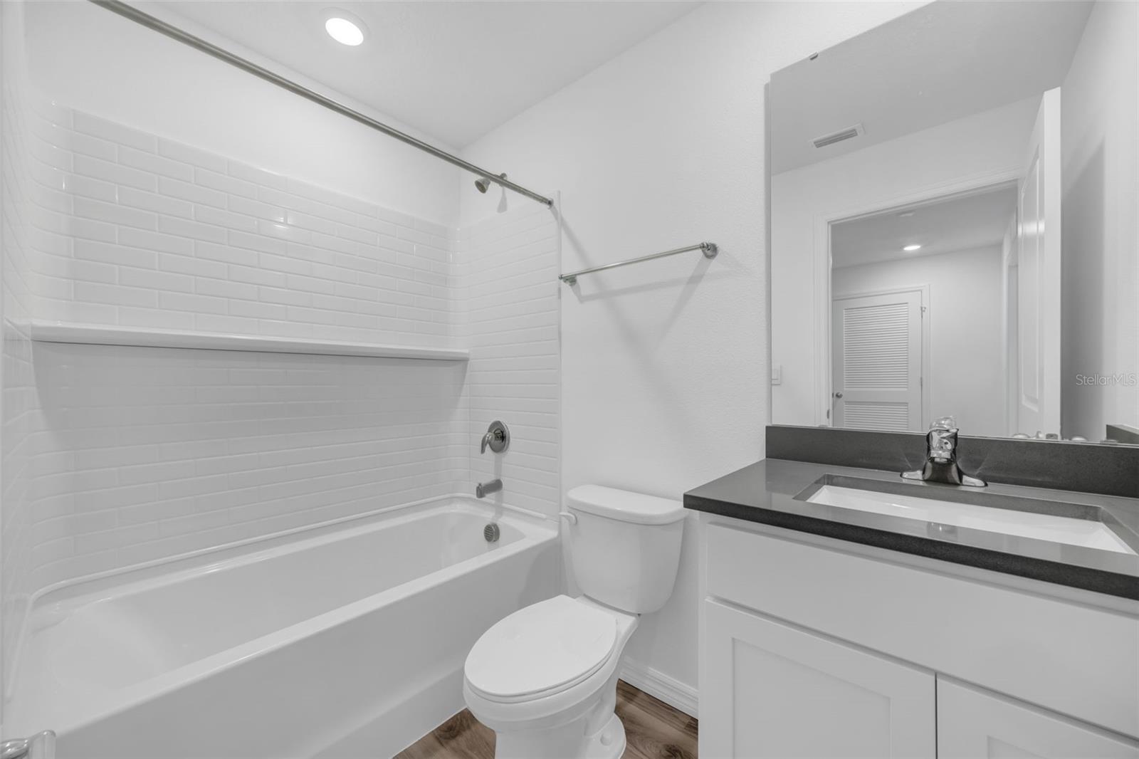 Image 23 of 33 For 1009 Spotted Egret Loop