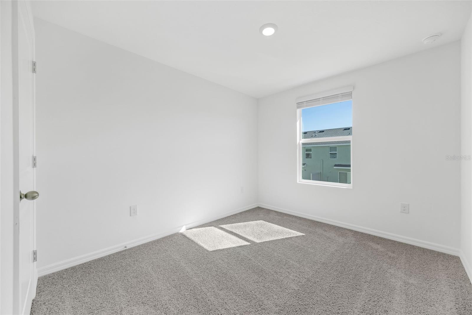 Image 29 of 33 For 1009 Spotted Egret Loop