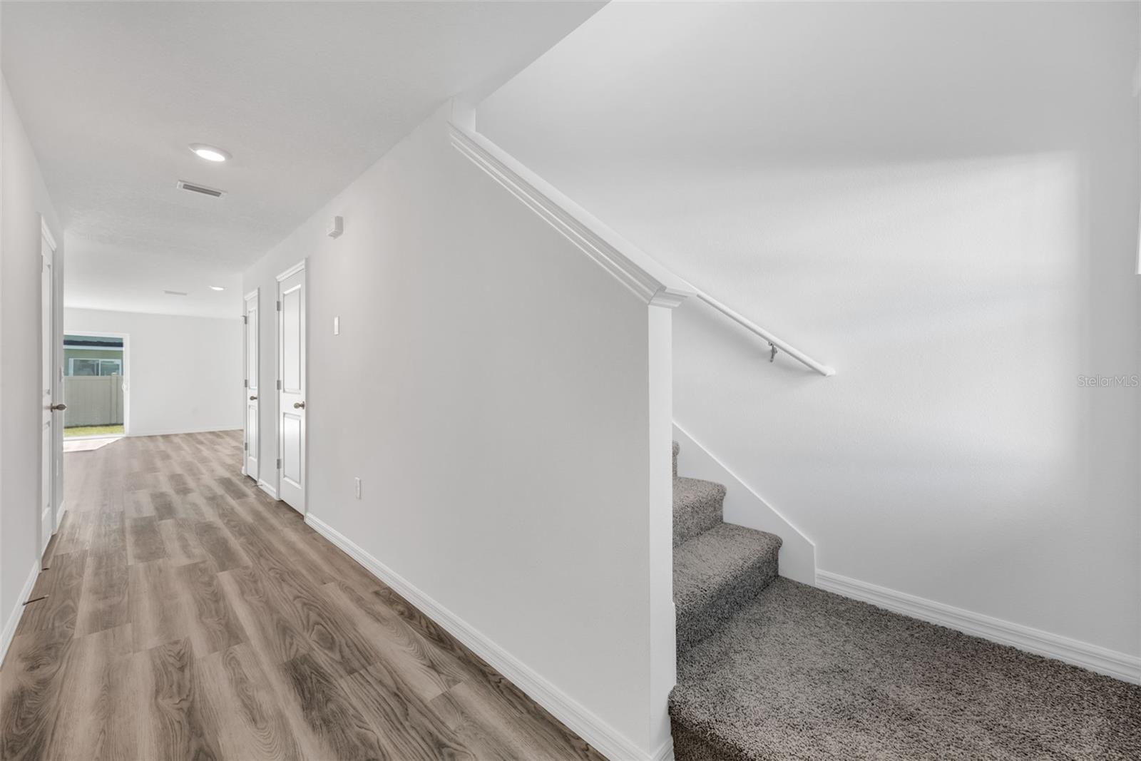 Image 3 of 33 For 1009 Spotted Egret Loop