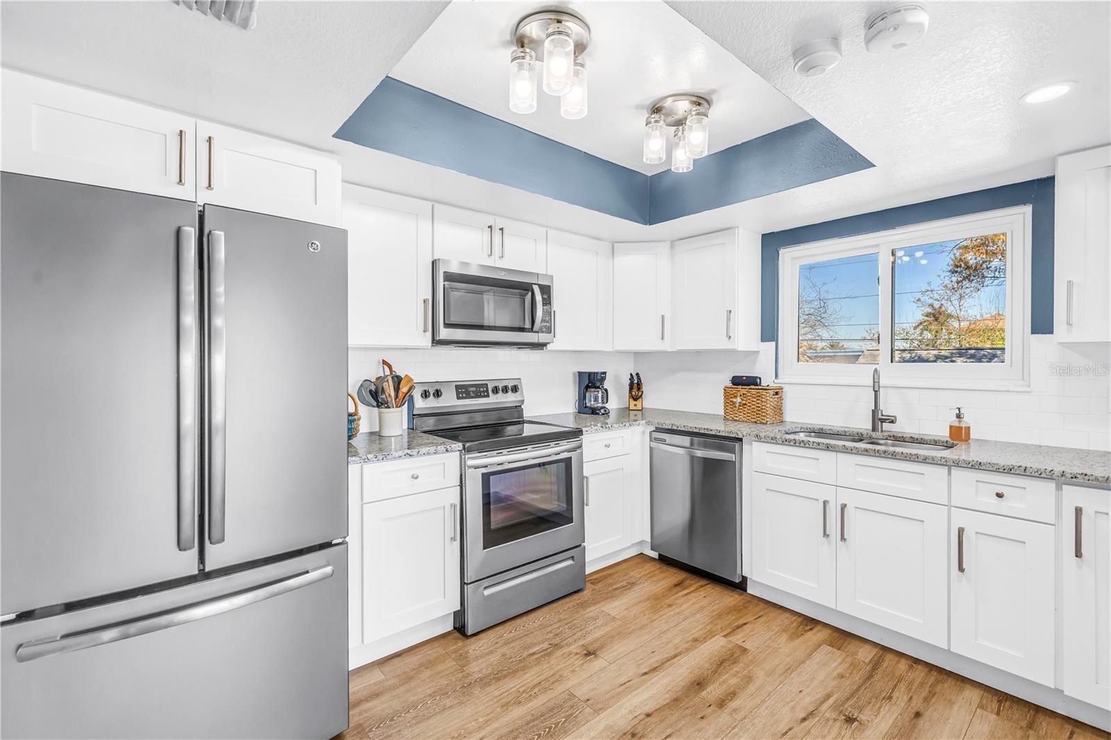 Image 20 of 49 For 110 29th Avenue N