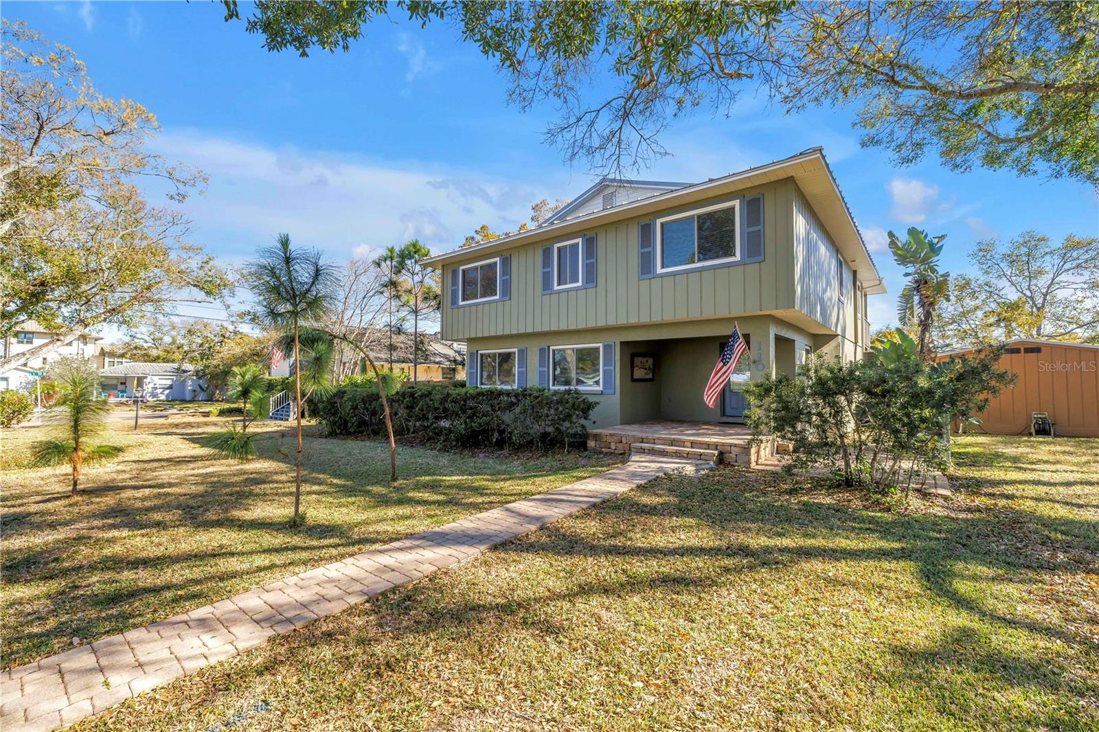 Image 3 of 49 For 110 29th Avenue N