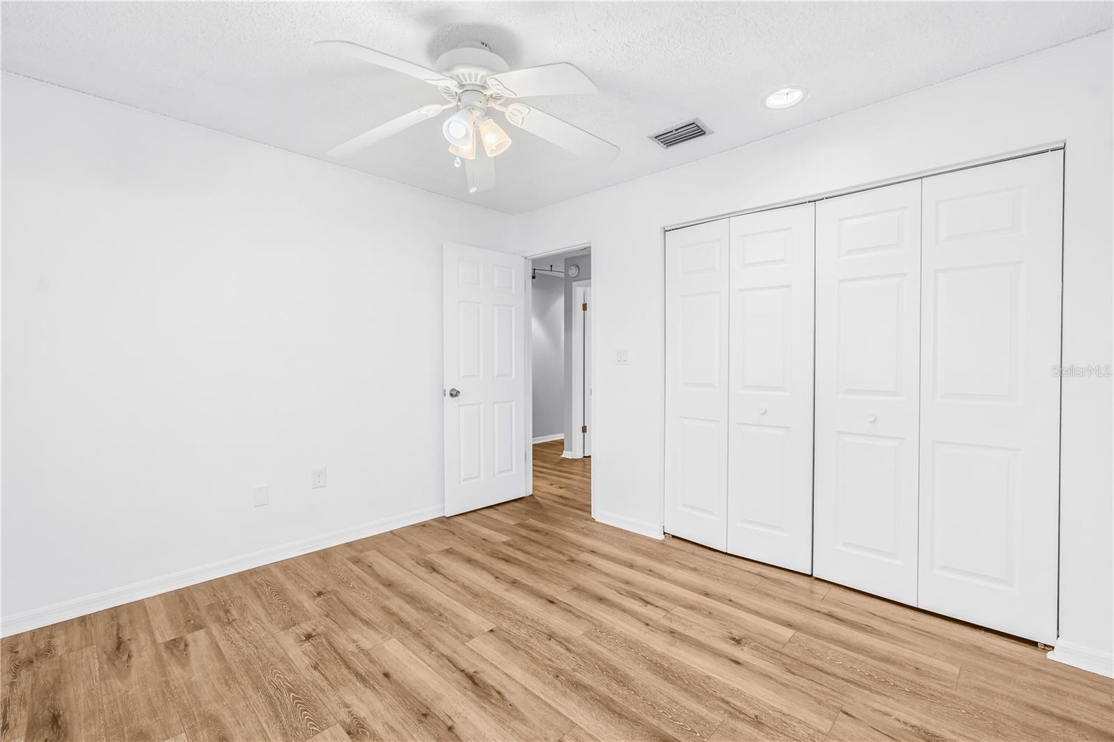 Image 31 of 49 For 110 29th Avenue N