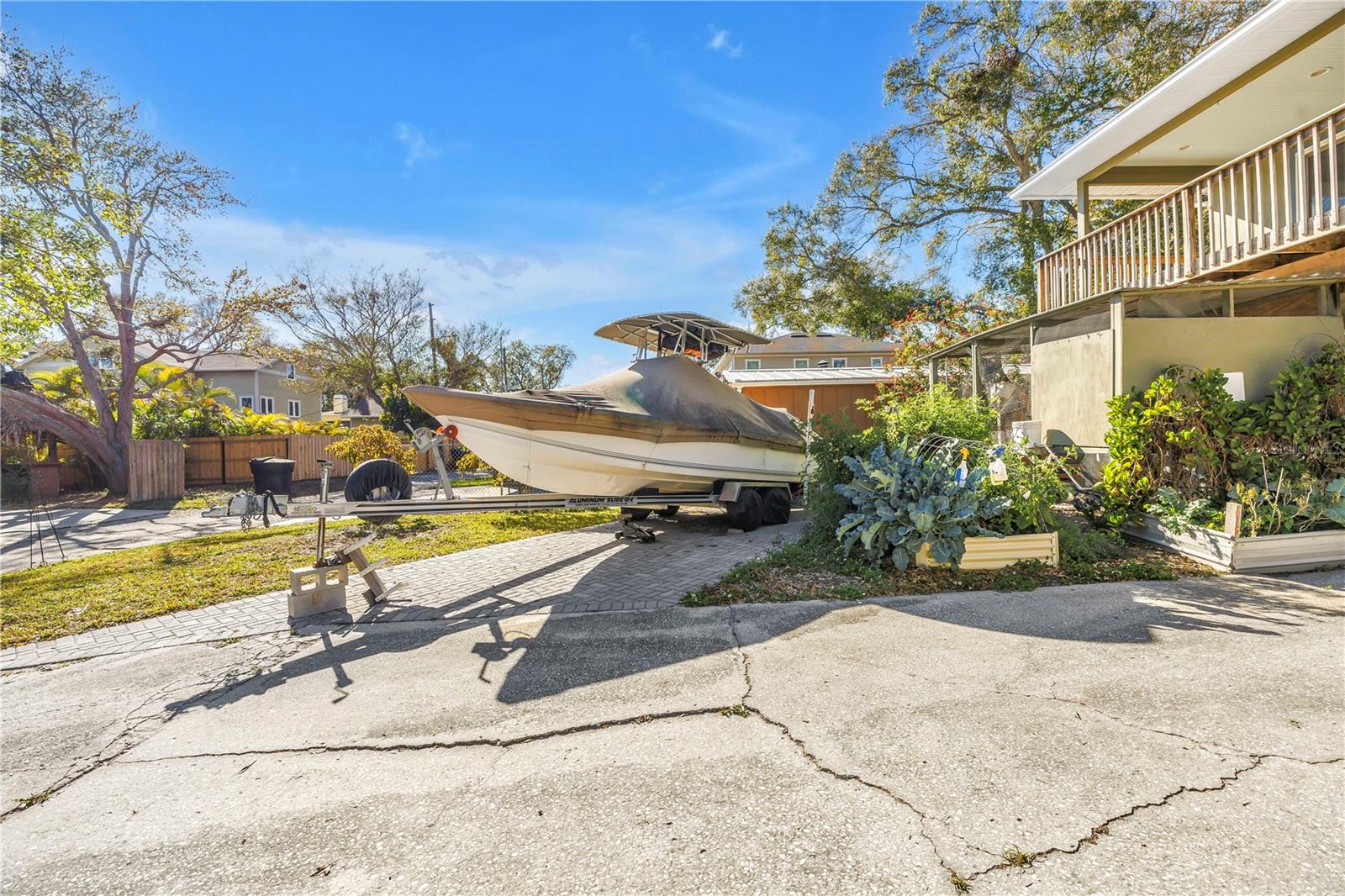 Image 41 of 49 For 110 29th Avenue N