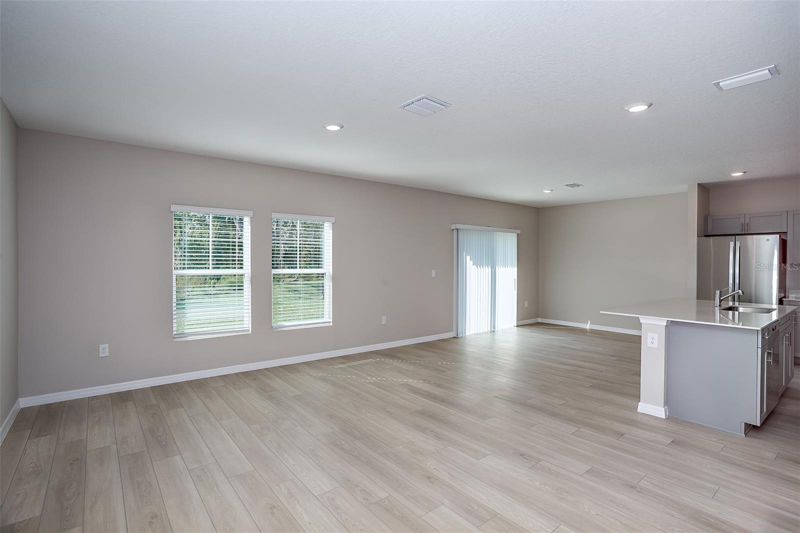 Listing photo id 9 for 36701 Sagemoor Drive