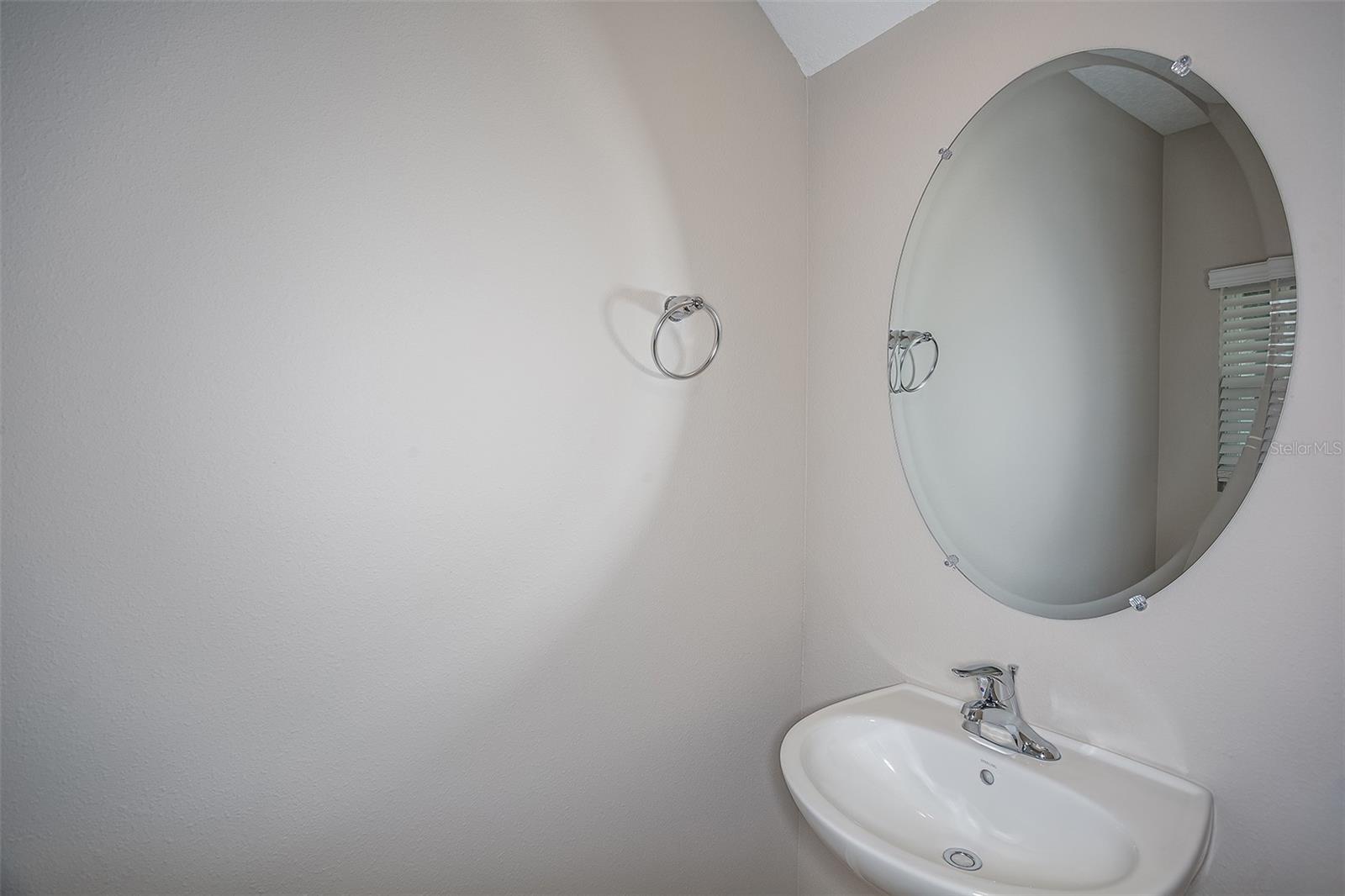 Listing photo id 12 for 36701 Sagemoor Drive