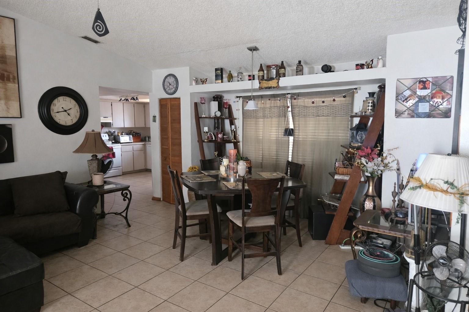 Image 5 of 7 For 10230 Autumnwood Drive