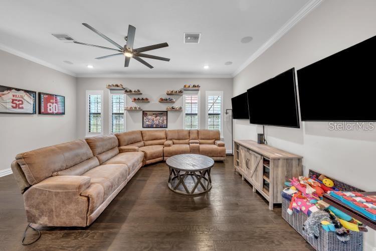 Image 43 of 80 For 14919 Fishhawk Preserve Drive