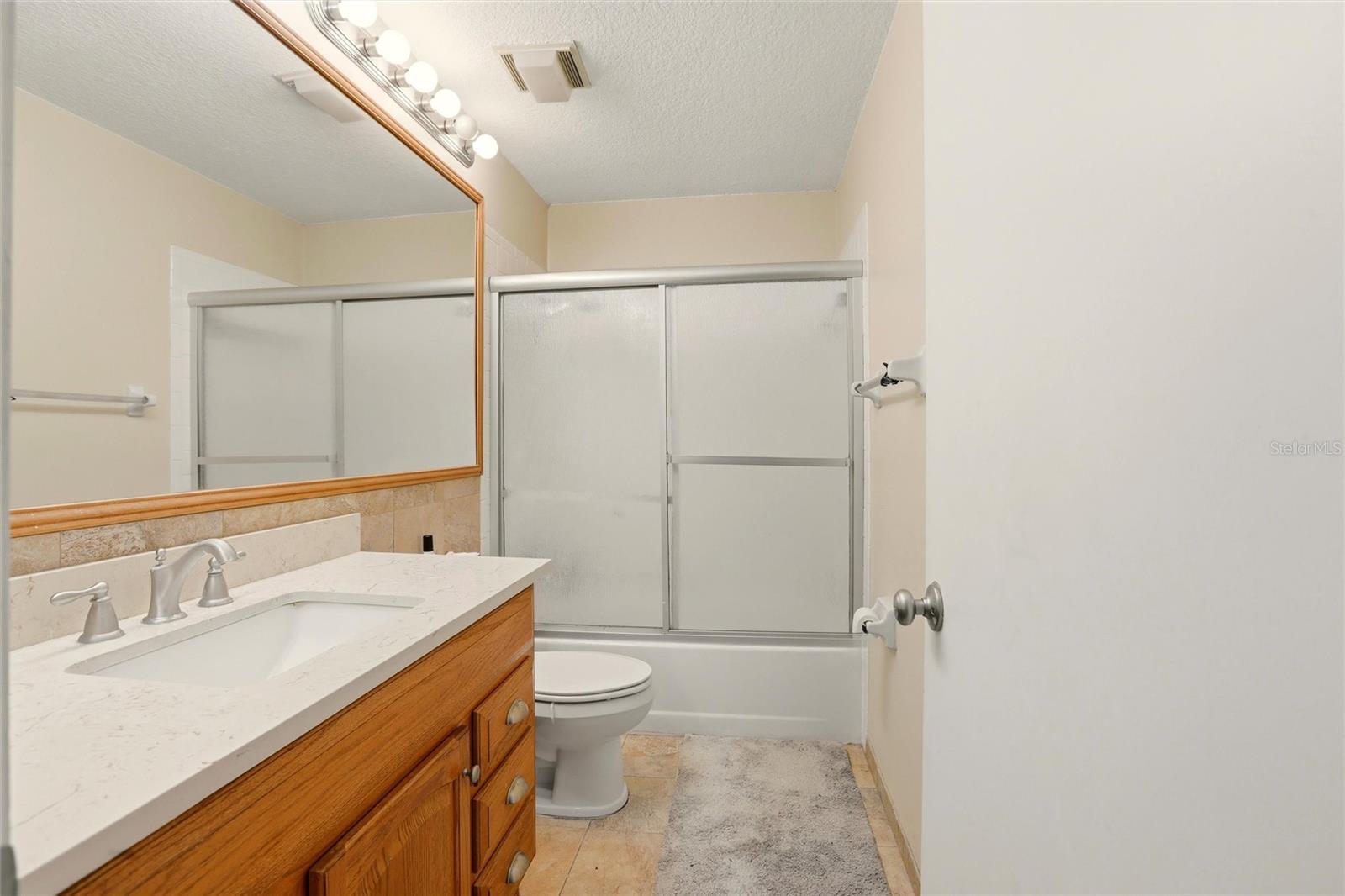 Image 21 of 46 For 10402 Ashley Oaks Drive