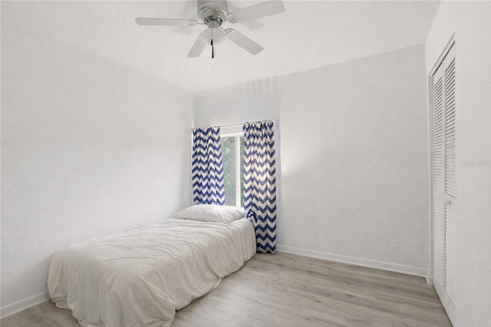 Image 24 of 46 For 10402 Ashley Oaks Drive