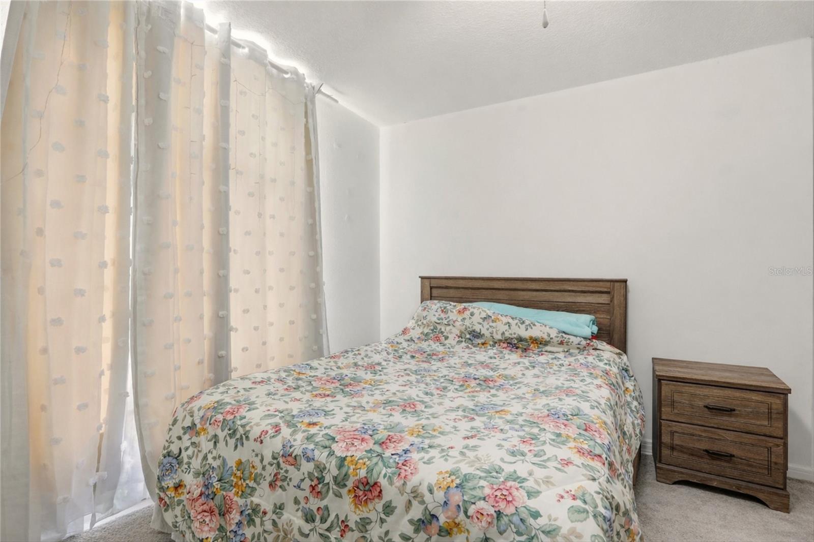 Image 26 of 46 For 10402 Ashley Oaks Drive