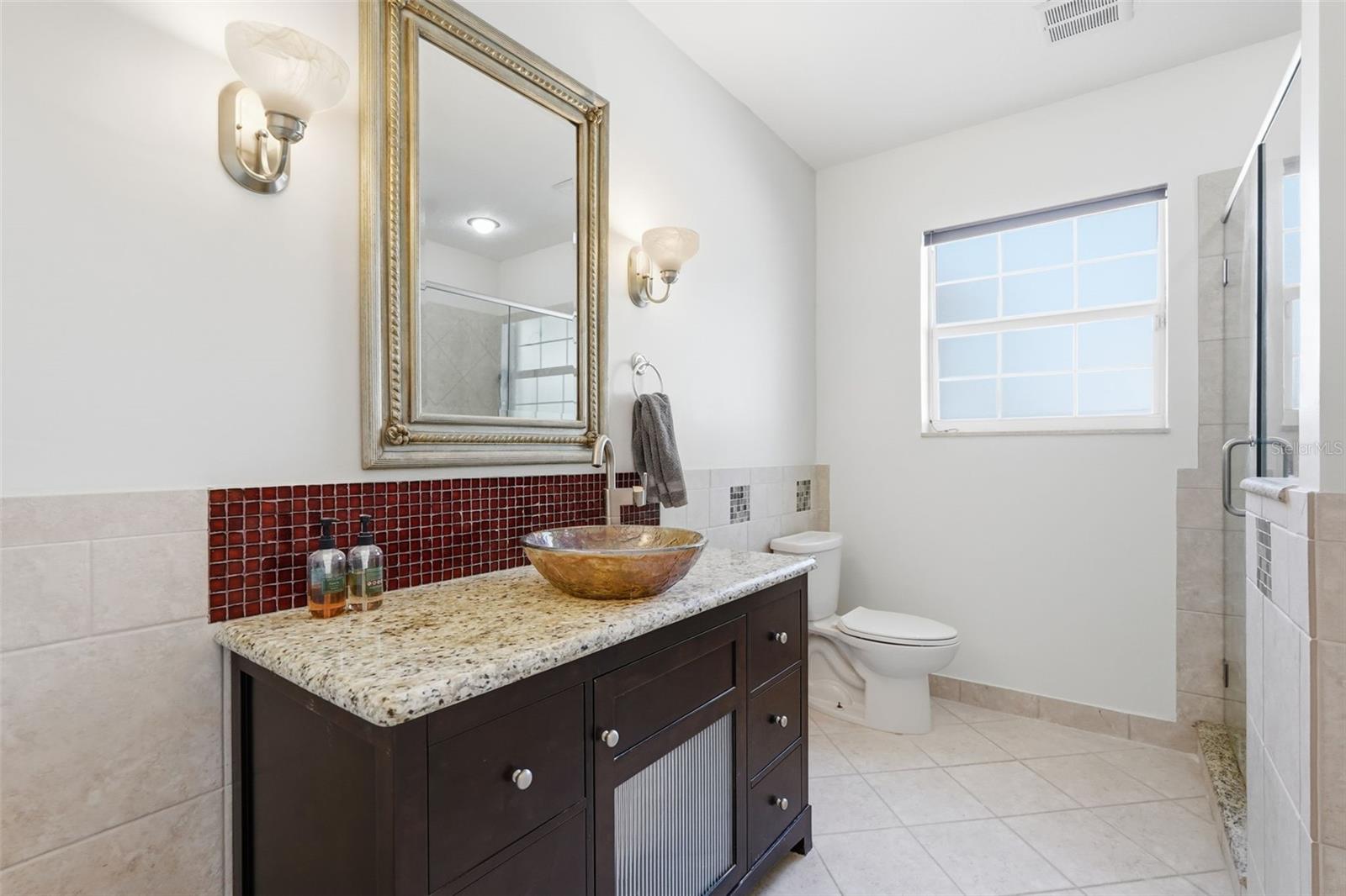 Image 33 of 54 For 1761 Long Bow Lane