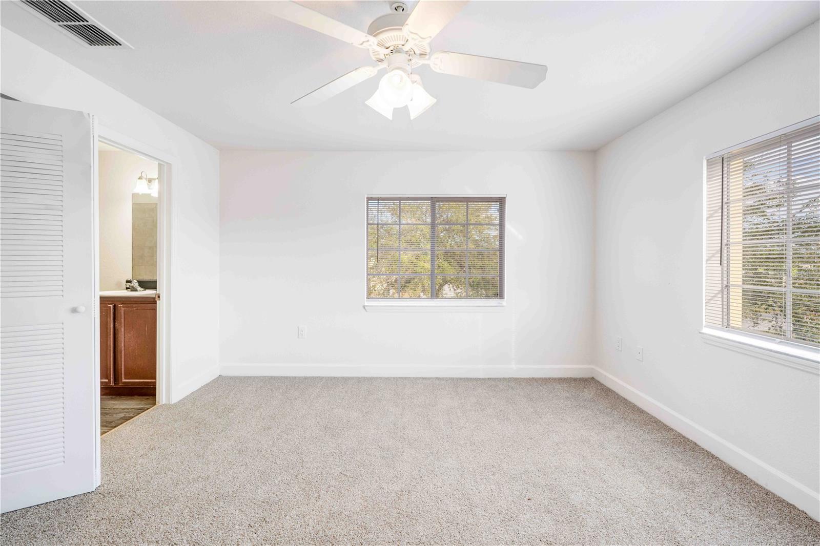 Image 10 of 94 For 14363 Pablo Boulevard