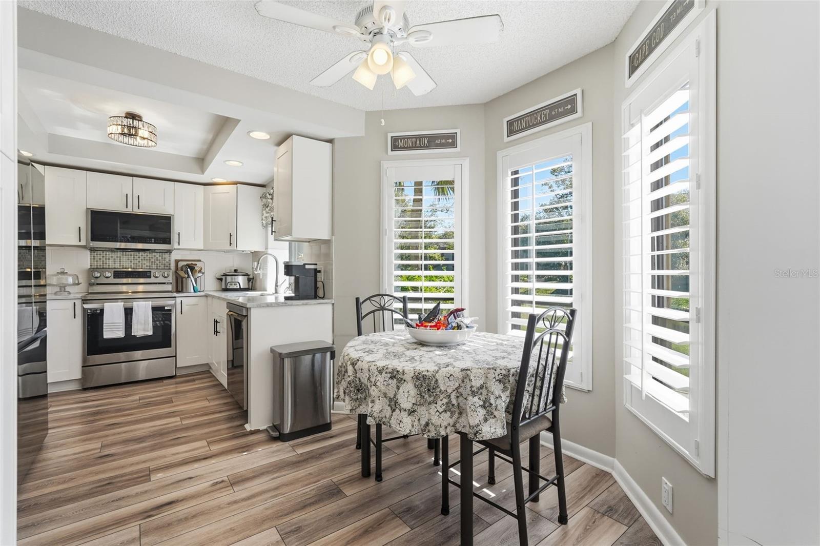 Image 11 of 32 For 3024 Landmark Boulevard 601