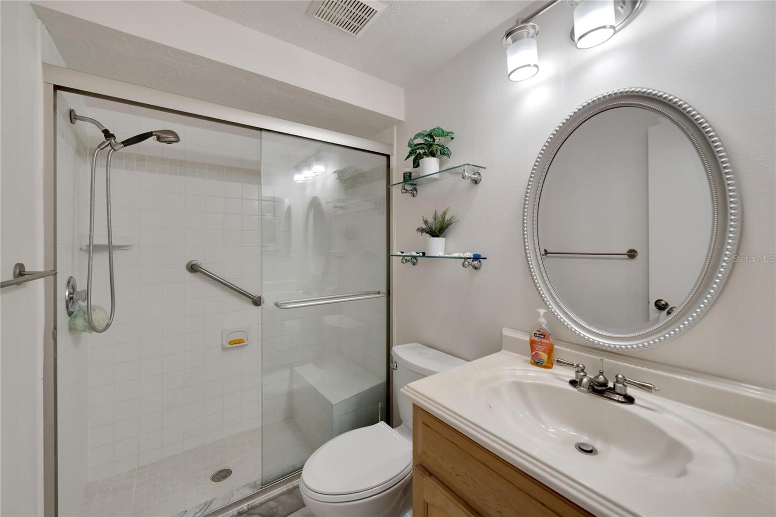 Image 29 of 69 For 4112 Hampton Drive