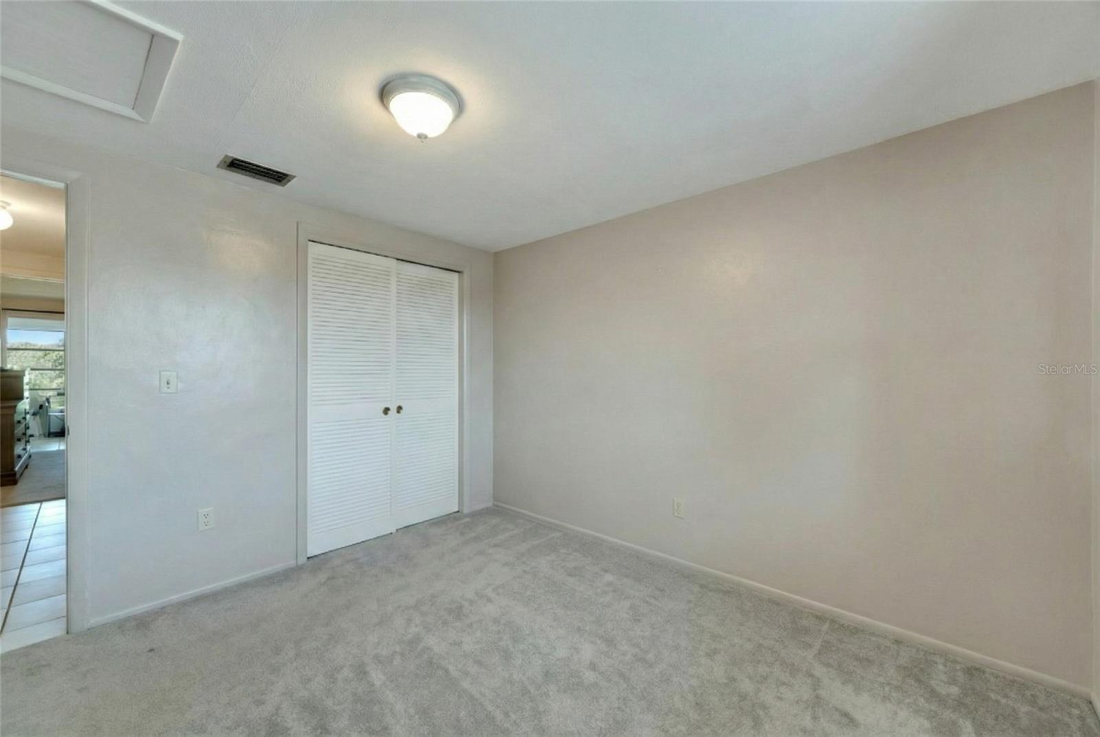 Image 32 of 69 For 4112 Hampton Drive