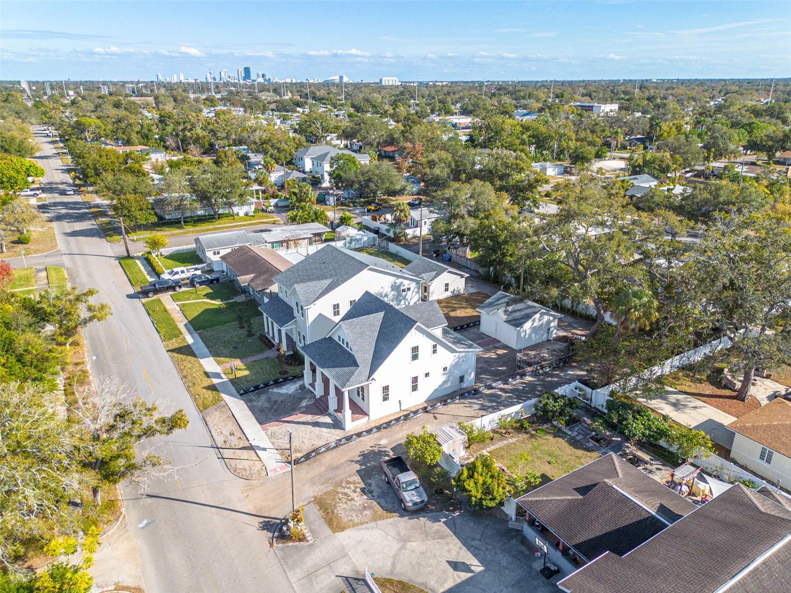 Image 10 of 11 For 4828 17th Avenue N