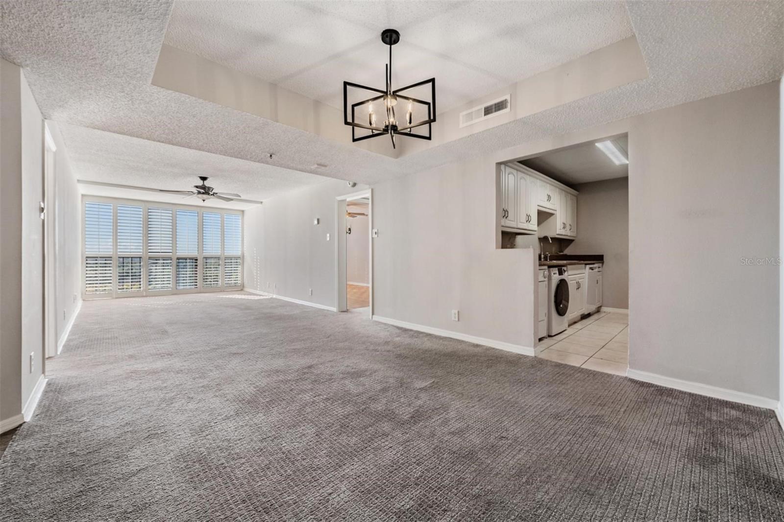 Image 5 of 34 For 3211 Swann Avenue 907