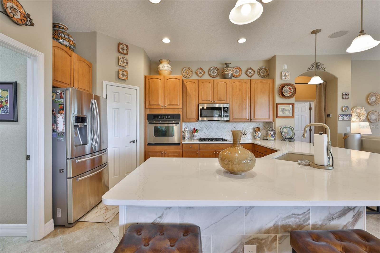 Listing photo id 19 for 328 Noble Faire Drive