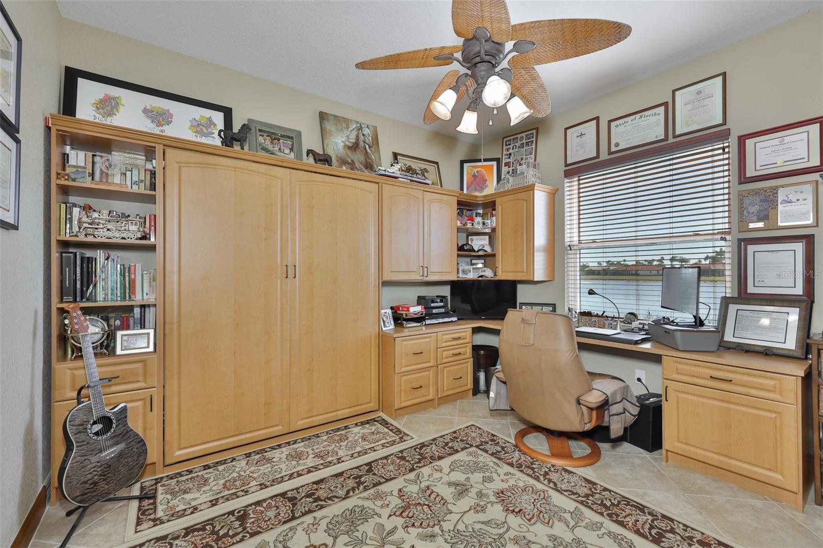 Listing photo id 31 for 328 Noble Faire Drive