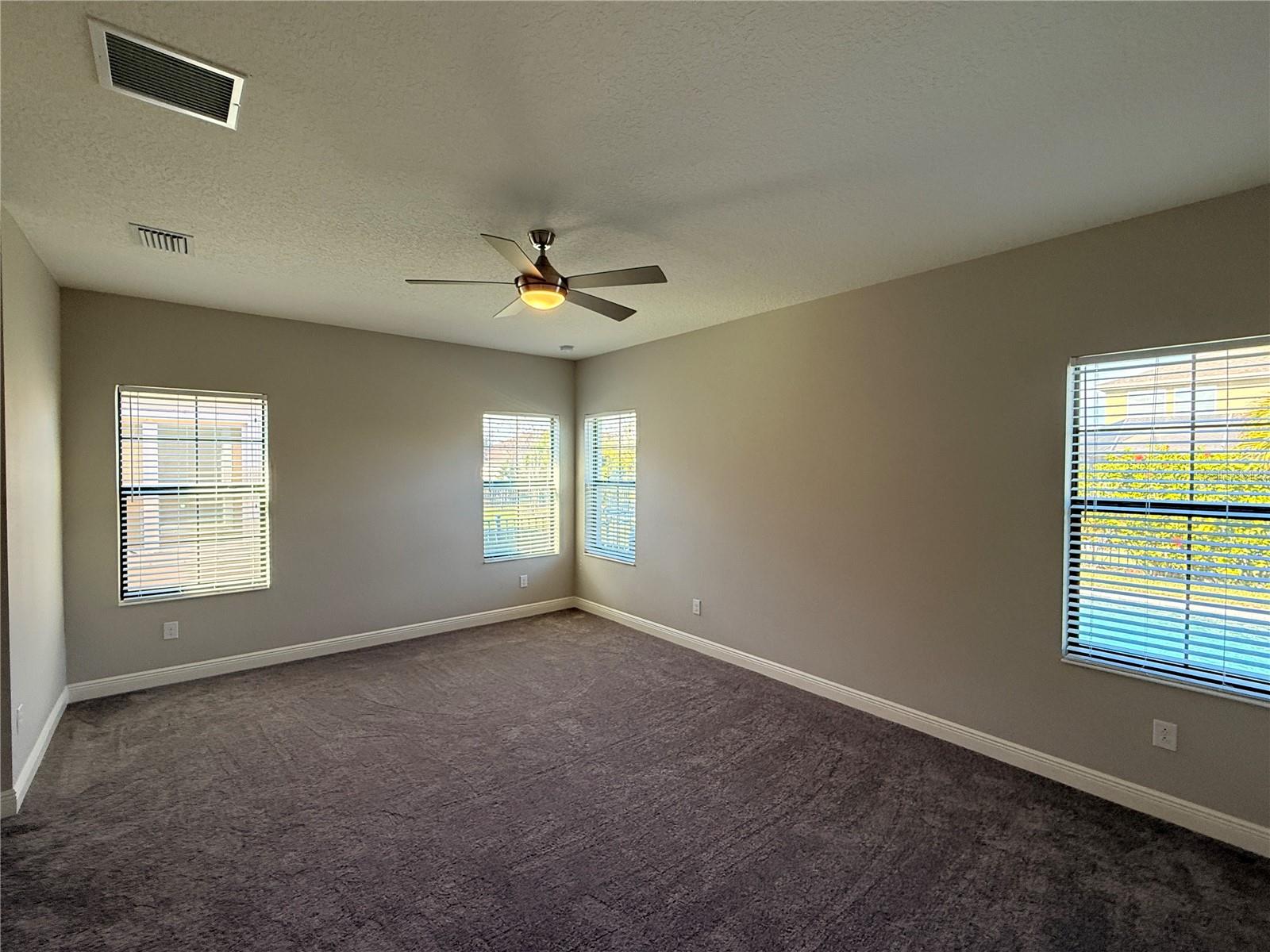 Image 19 of 39 For 7408 Sungold Meadow Court