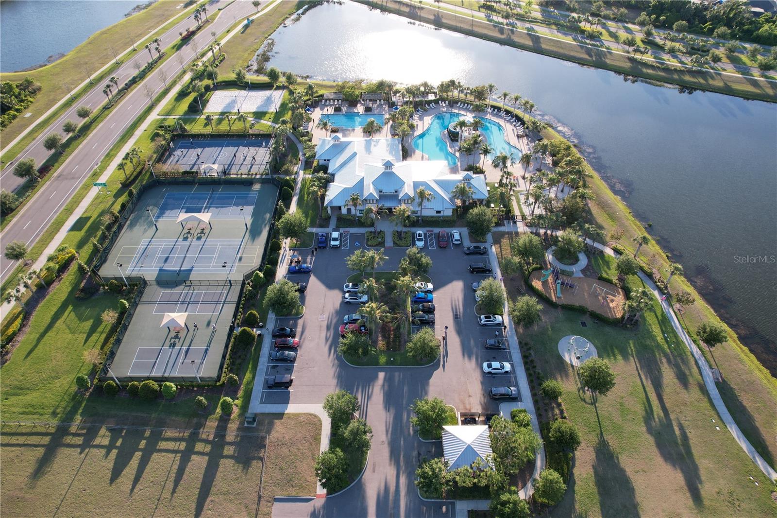 Image 34 of 39 For 7408 Sungold Meadow Court