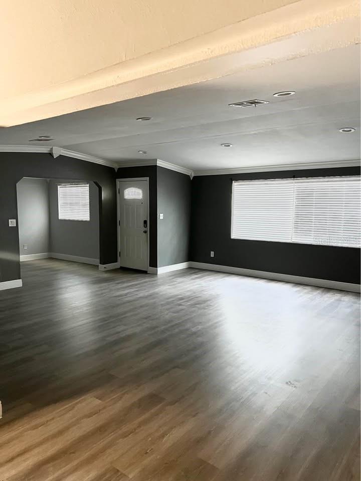 Image 7 of 9 For 709 Crenshaw Street