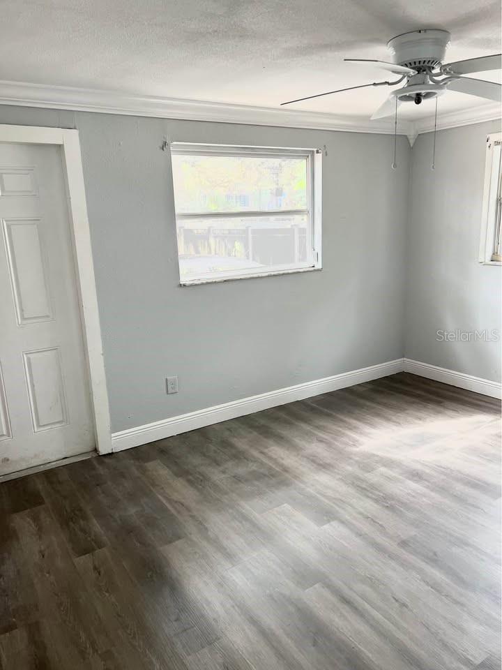 Image 9 of 9 For 709 Crenshaw Street